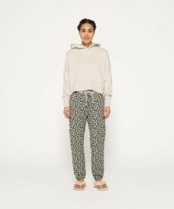 Qqwhaitao.shopf65f550acc 1